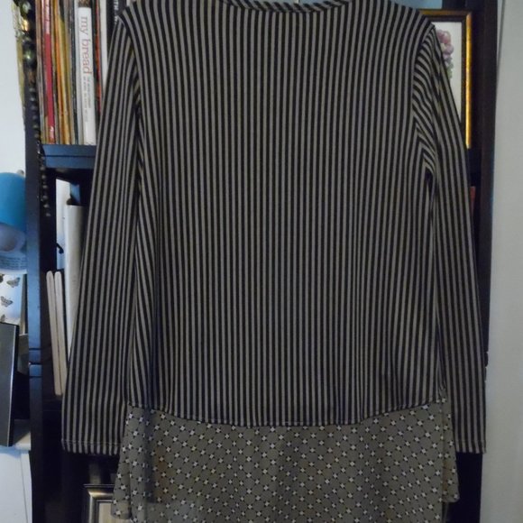 CAMILLE & COMPANY SZ MED. TOP - Picture 4 of 4